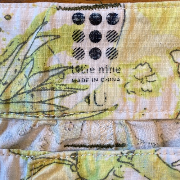 Title Nine Brash Shorts Size 10 - Picture 4 of 9